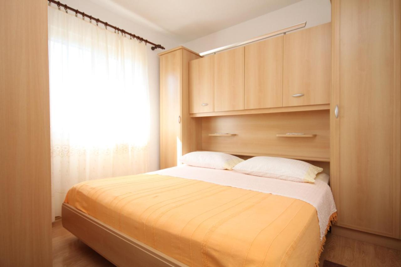 Apartments By The Sea Razanj, Rogoznica - 8361 Luaran gambar